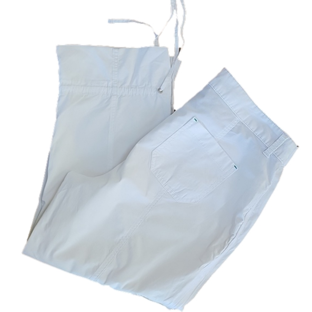 Rafaella Weekend Modern White Cargo Capril/Cropped Pants Size 10 EUC